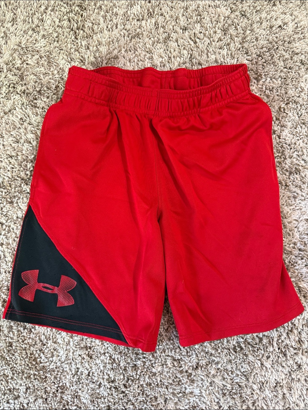 Under Armour Red Athletic Shorts with Pockets- Black Logo Panel- Size 7